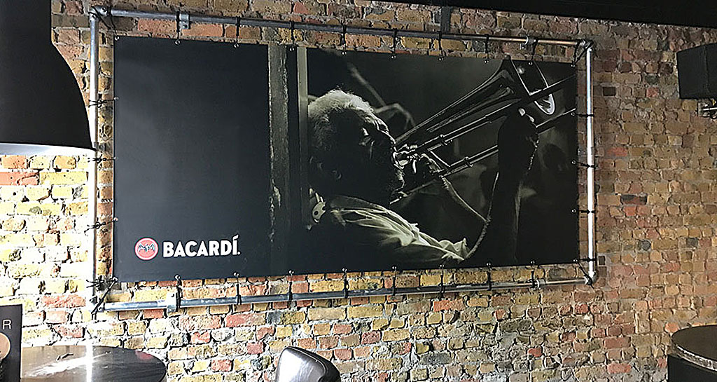 Banner + frame. Klant: Bacardi-Martini.